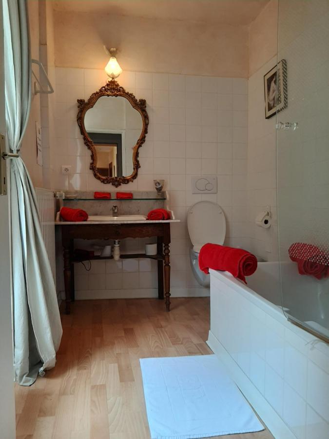 Au Fil De Lods Bed & Breakfast ภายนอก รูปภาพ