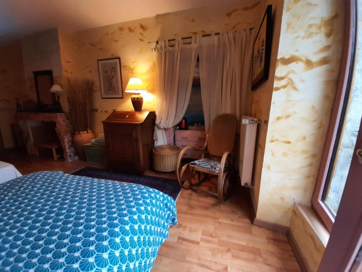 Au Fil De Lods Bed & Breakfast ภายนอก รูปภาพ